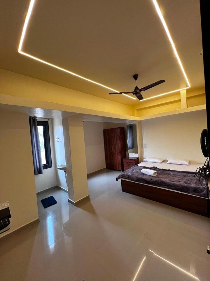 Hotel O Meet Inn Nashik Exterior photo