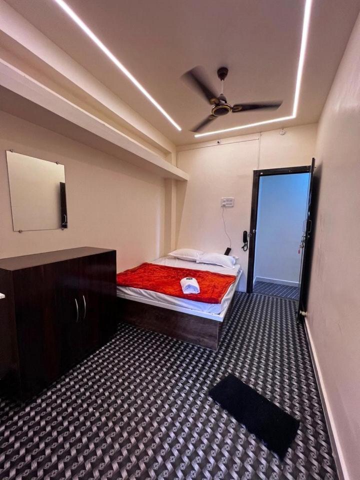 Hotel O Meet Inn Nashik Exterior photo